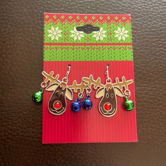 Christmas Earrings - Picture 1 of 1